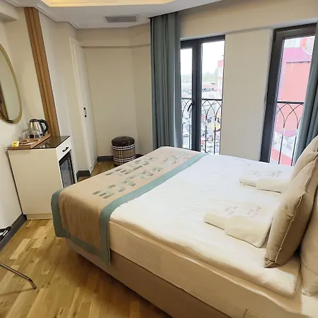 Avci Palace 4*