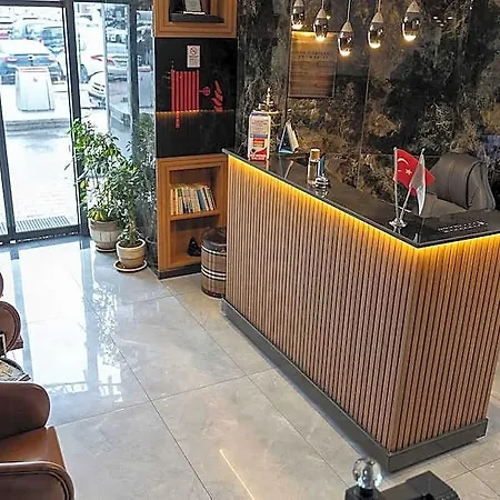 Avci Palace ホテル 4*