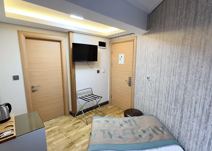 Отель Avci Palace 4*